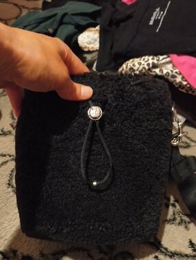 Black Sherpa Crossbody Bag Lulu Lemon